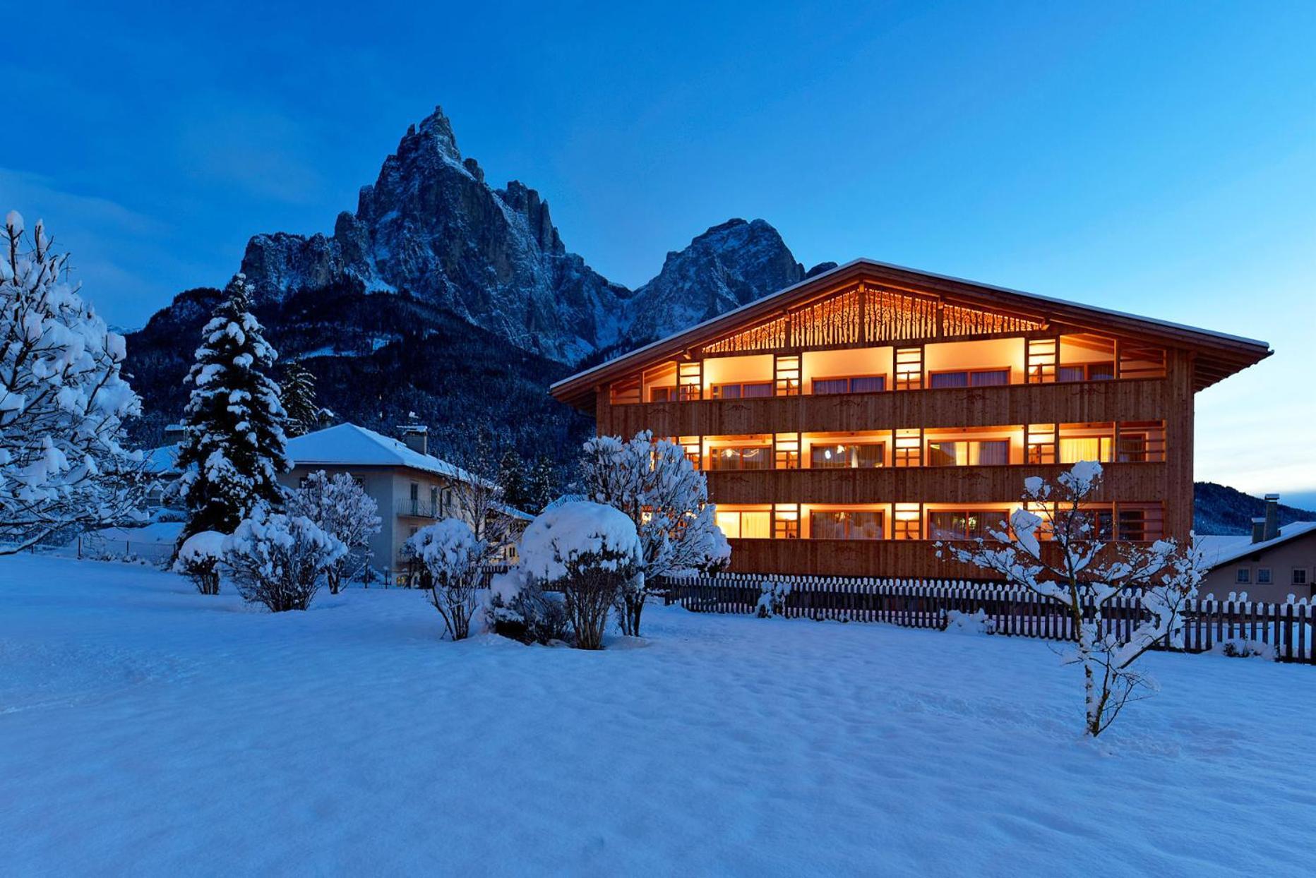 Artnatur Dolomites Hotel & Spa Siusi Exterior foto